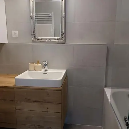 Apartment Juliet's Hideout Bratislava