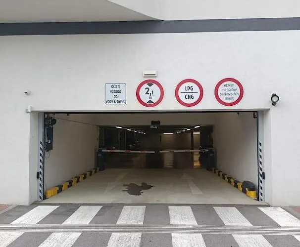 Apartment Juliet's Hideout Bratislava