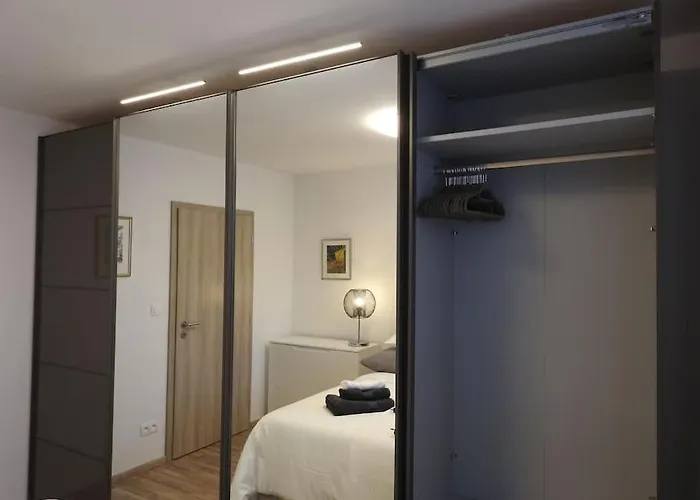 Juliet's Hideout Apartment